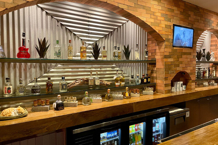 Campeones Cantina & Tequila Bar